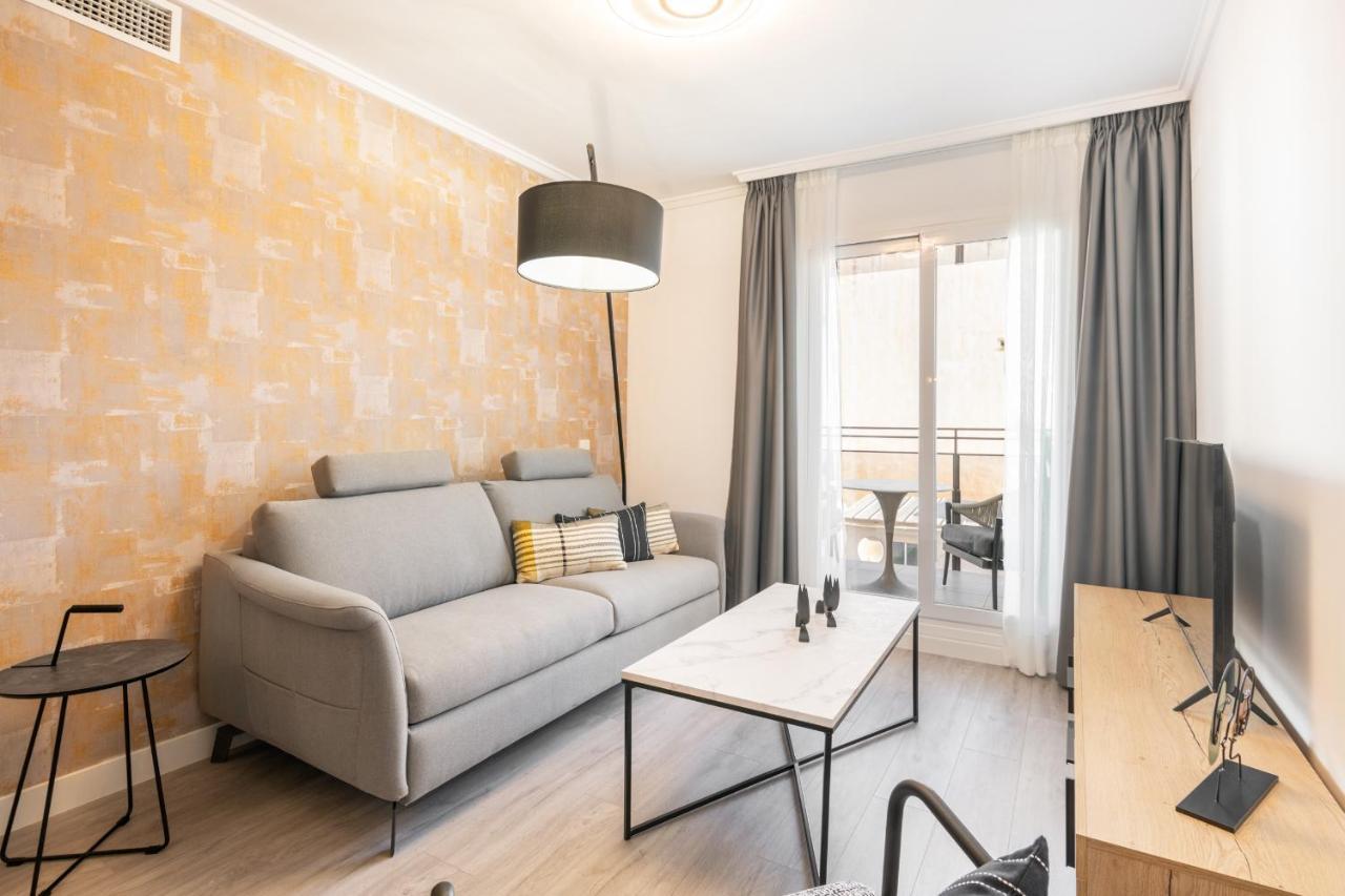 Princesas Flat, Luxury Apartament Near Beach&Metro Free Parking Malaga Luaran gambar